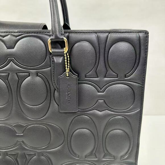 Coach Large Maggie Tote Bag In Blocked Signature Leather Black CY672 $598 - Picture 5 of 12